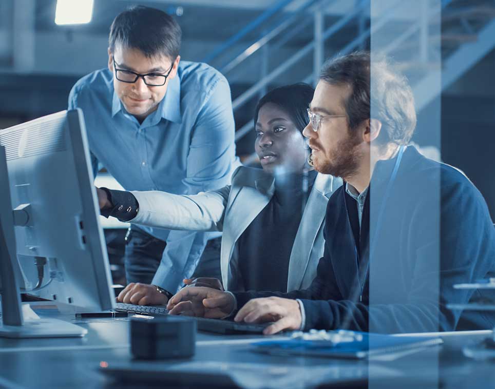 Ebbecke Verfahrenstechnik e-progress Besprechung am Computer