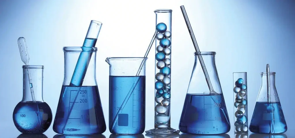 Gefäße zur Analyse von Flüssigwaren und Dispersionen bei der Ebbecke Verfahrenstechnik